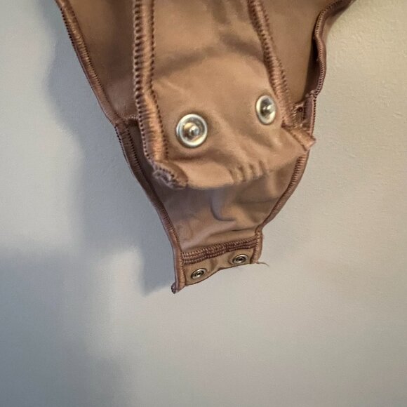 NWOT SKIMS Seamless Sculpt Thong Bodysuit - Sienna - Medium - Picture 4 of 6